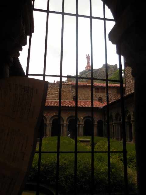 f0329429_05294675.jpg