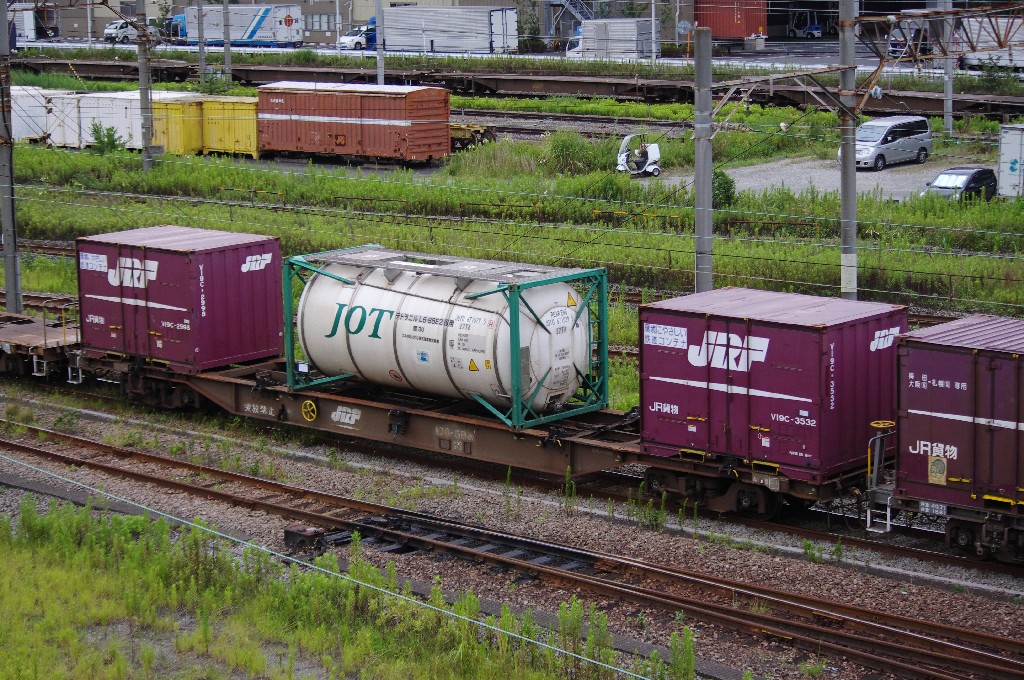 f0203926_2324040.jpg