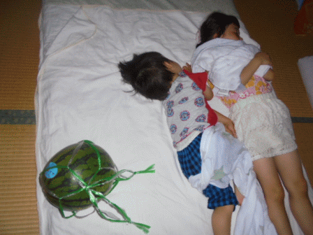 b0017215_9543236.gif