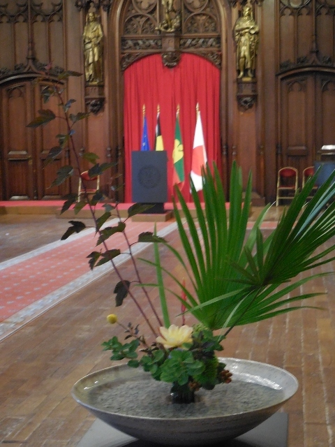 f0329429_03422501.jpg