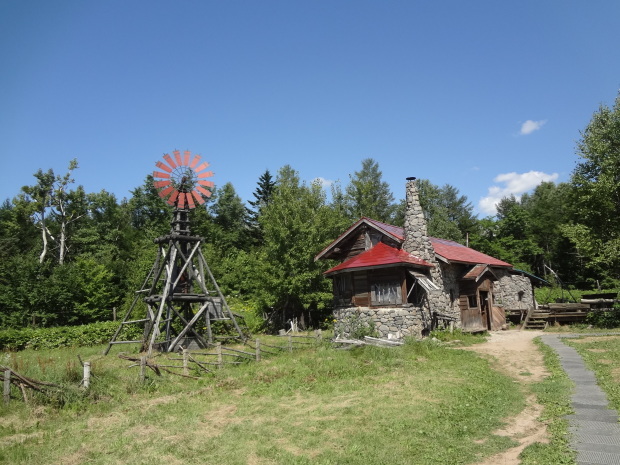 e0348626_09065221.jpg
