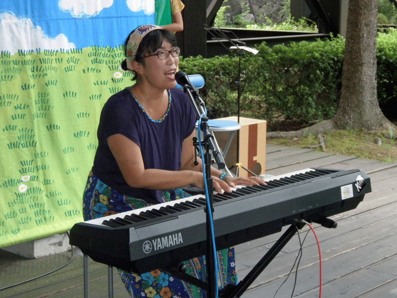 b0098881_2023192.gif