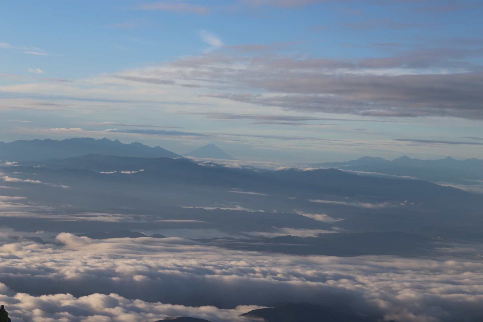 f0296109_1318278.jpg