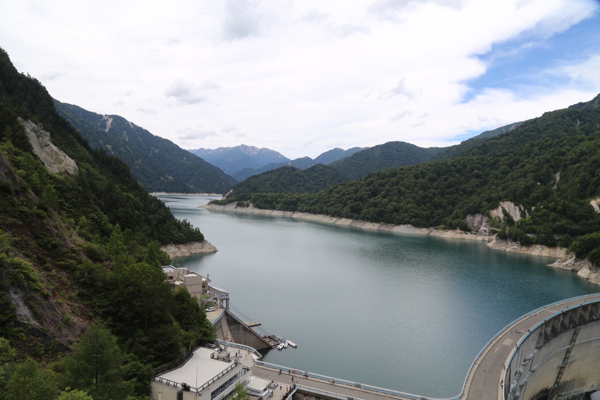 f0296109_1624913.jpg