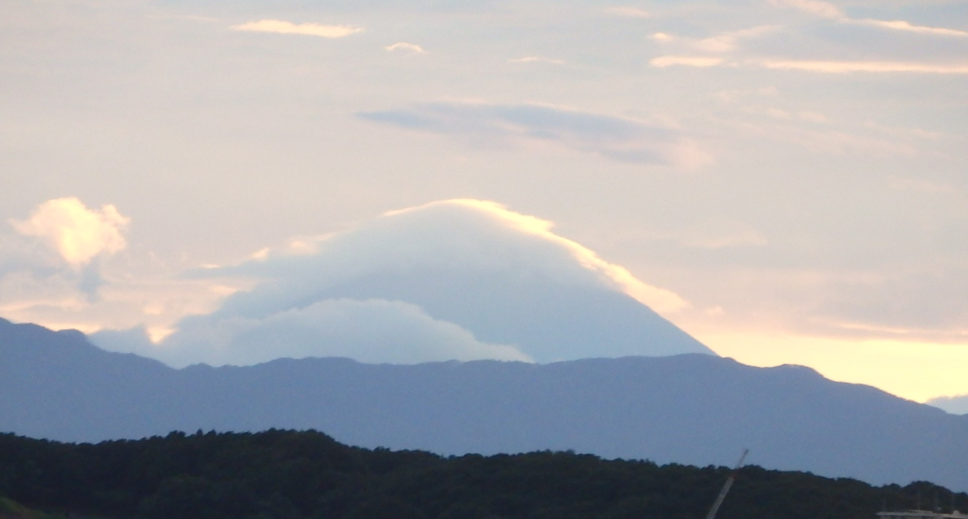 b0197486_1091343.jpg