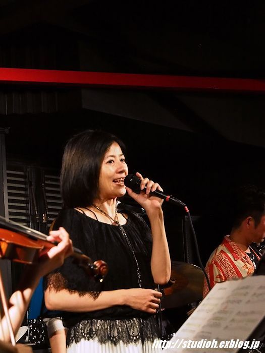 f0008102_22013751.jpg