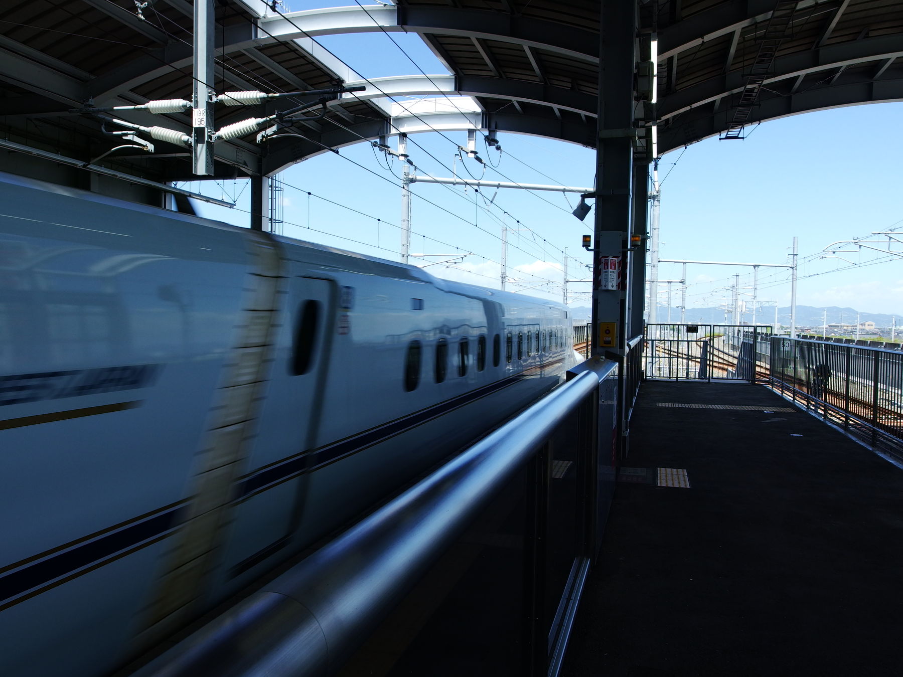 d0032222_1632556.jpg