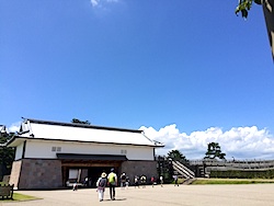 b0117348_15559.jpg