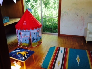c0327061_12033279.jpeg
