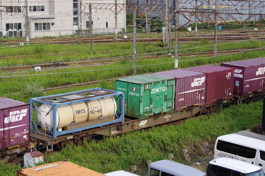 f0203926_2221979.jpg