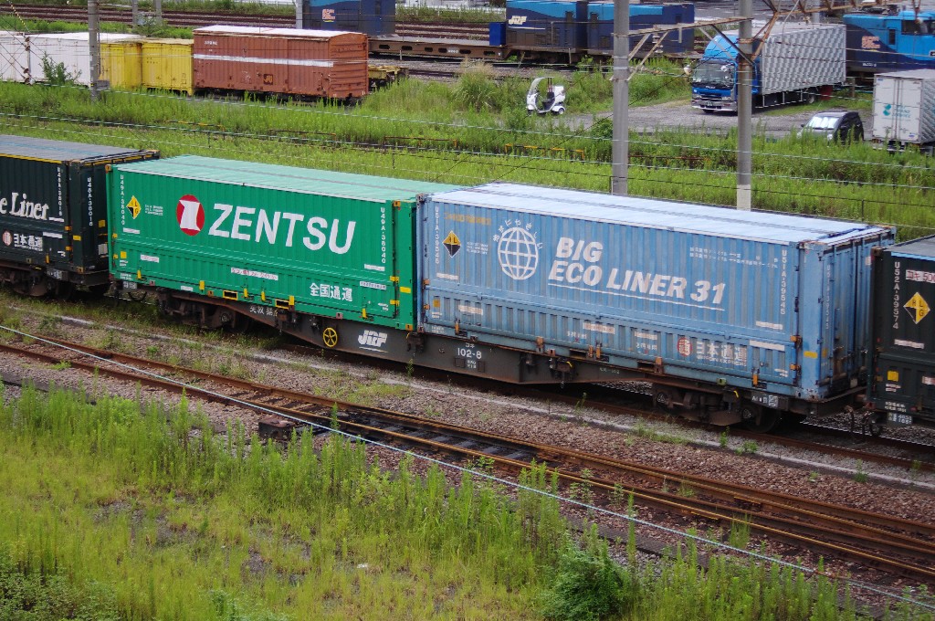 f0203926_23445798.jpg