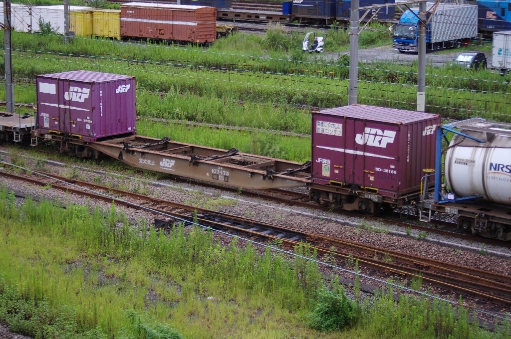 f0203926_23465321.jpg