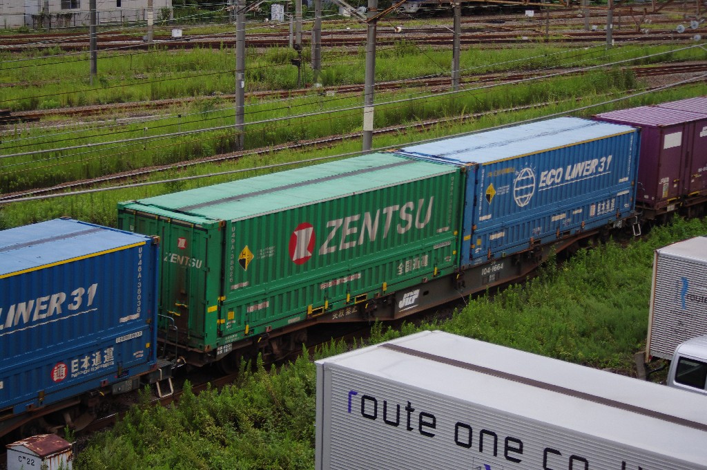 f0203926_22362963.jpg