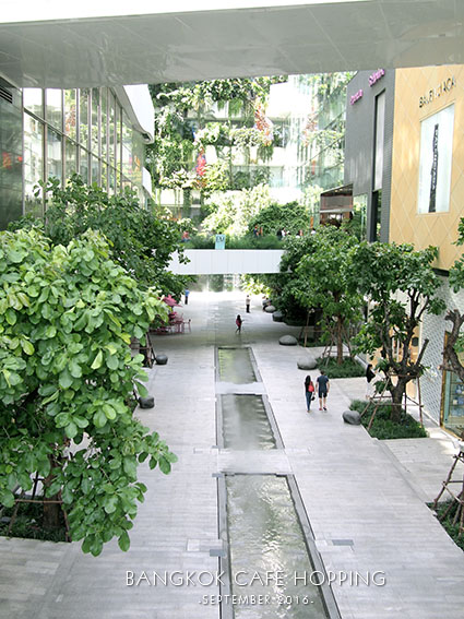 d0279493_025512.jpg