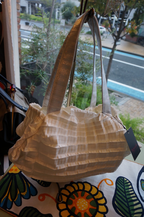 a0143711_1542683.jpg