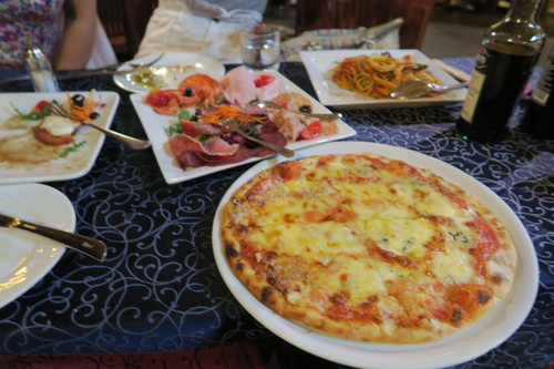 d0077699_1322730.jpg