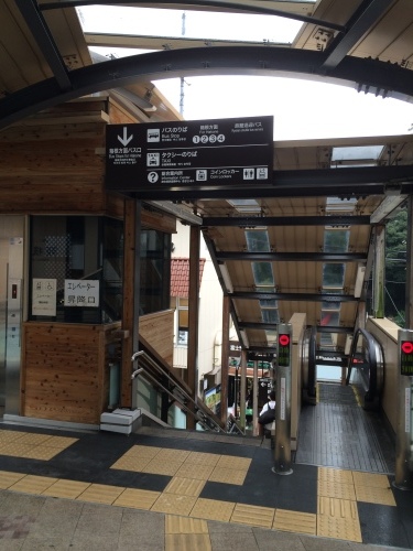 b0363271_17112980.jpeg