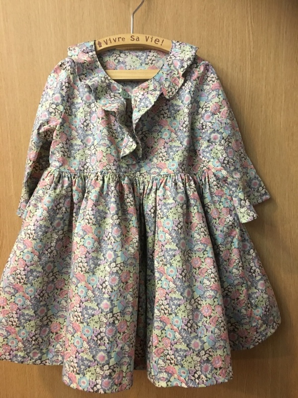 f0375749_10021230.jpeg