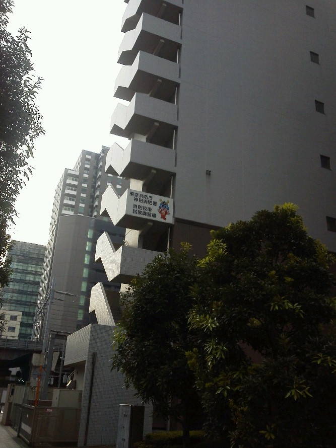 b0031140_1937089.jpg