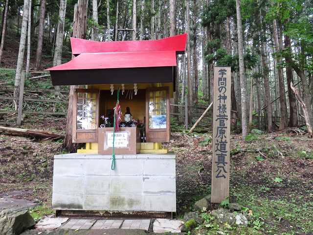 f0346196_12195253.jpg