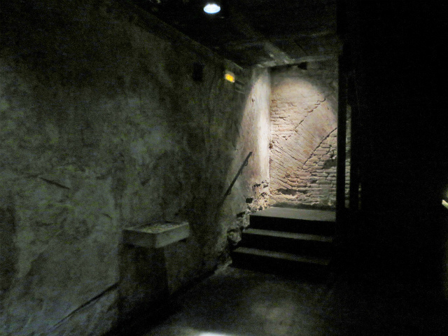 b0064411_01140771.jpg