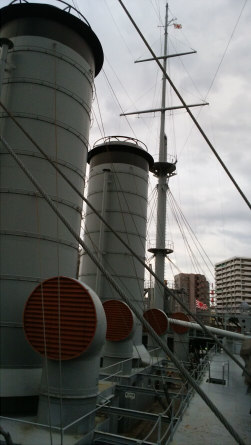 f0071389_12000663.jpg