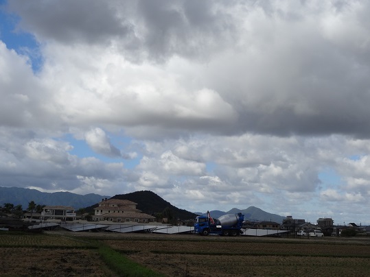f0000521_22365745.jpg