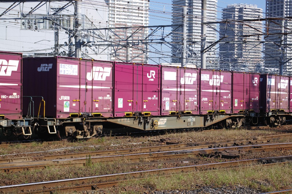 f0203926_22325100.jpg