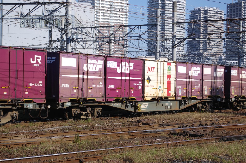 f0203926_2235255.jpg