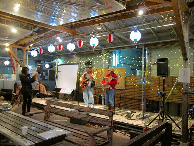 c0327752_22540301.jpg
