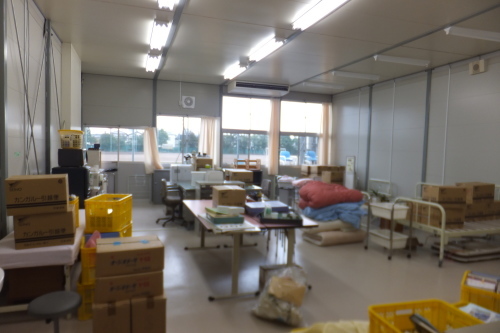 e0041047_04520911.jpg