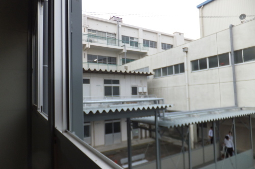 e0041047_04532917.jpg