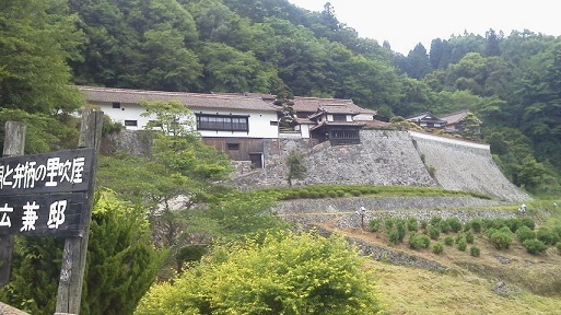 e0342766_06030981.jpg