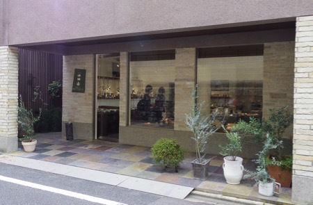 c0124359_03513739.jpg