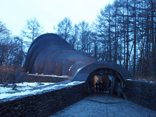 e0312121_18523425.gif