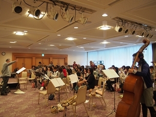 f0272200_21000571.jpg
