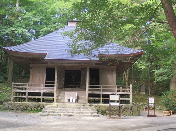 f0202151_22371895.jpg