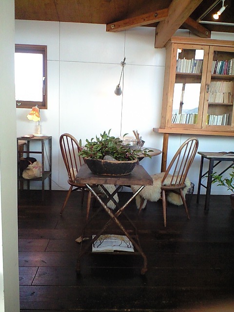 d0227308_00222397.jpg