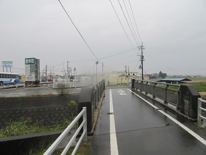e0048994_12305876.jpg