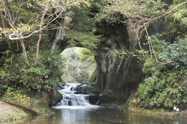e0121110_2293190.jpg