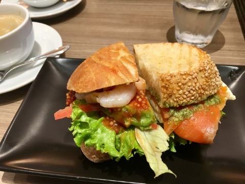 f0238932_16353793.jpg
