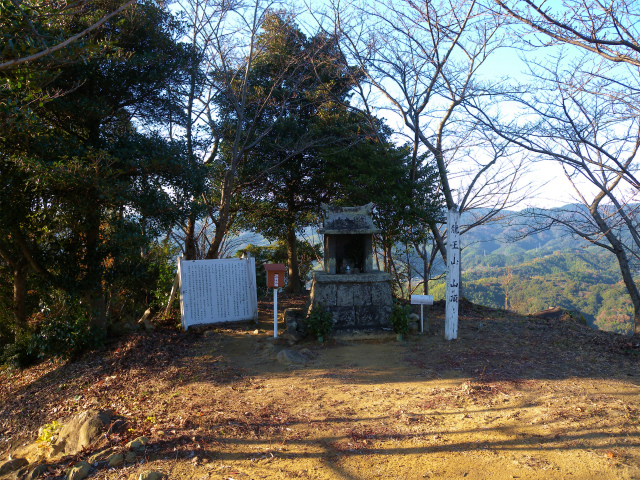 e0272335_18323121.jpg
