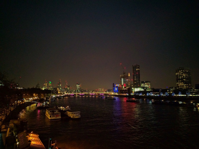 f0328897_09225029.jpg