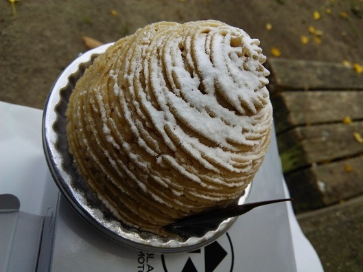 e0033713_09371232.jpg