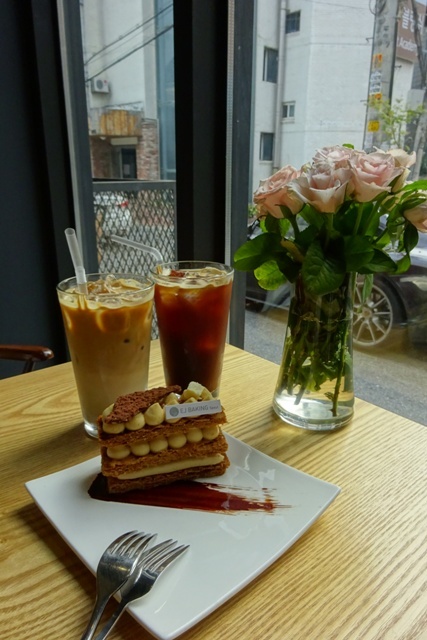 f0201054_21193370.jpg