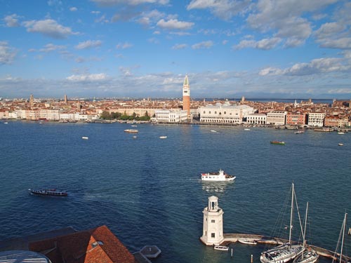 a0224382_1104686.jpg