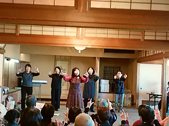 f0231709_0331218.jpg