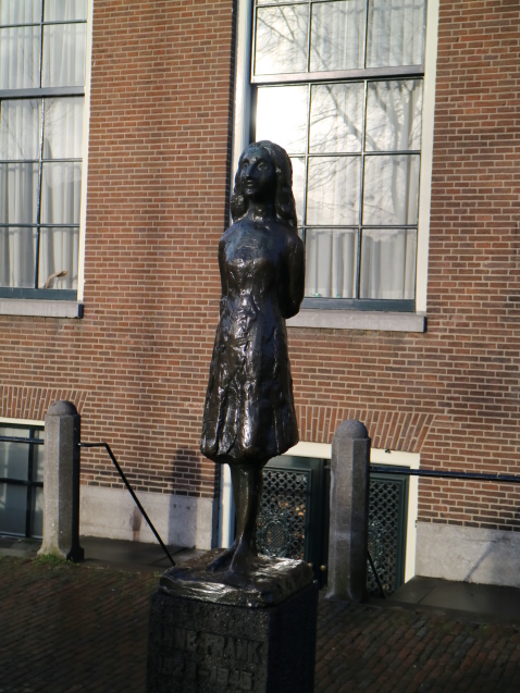 f0345263_10181330.jpg