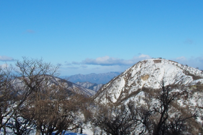e0307372_15384610.jpg