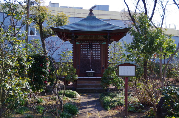 b0356401_23222535.jpg